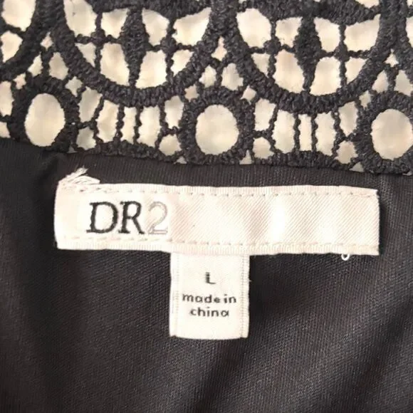DR2 by Daniel Rainn L pleat back black crochet detailed paisley Pockets V-neck d - Picture 13 of 16